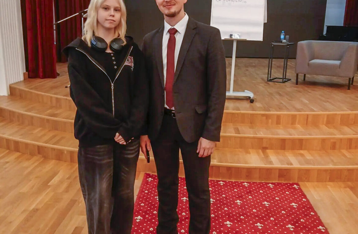 СЕМЬЯ В МОЛОДОСТИ. СОЗДАТЬ НЕЛЬЗЯ ОТЛОЖИТЬ